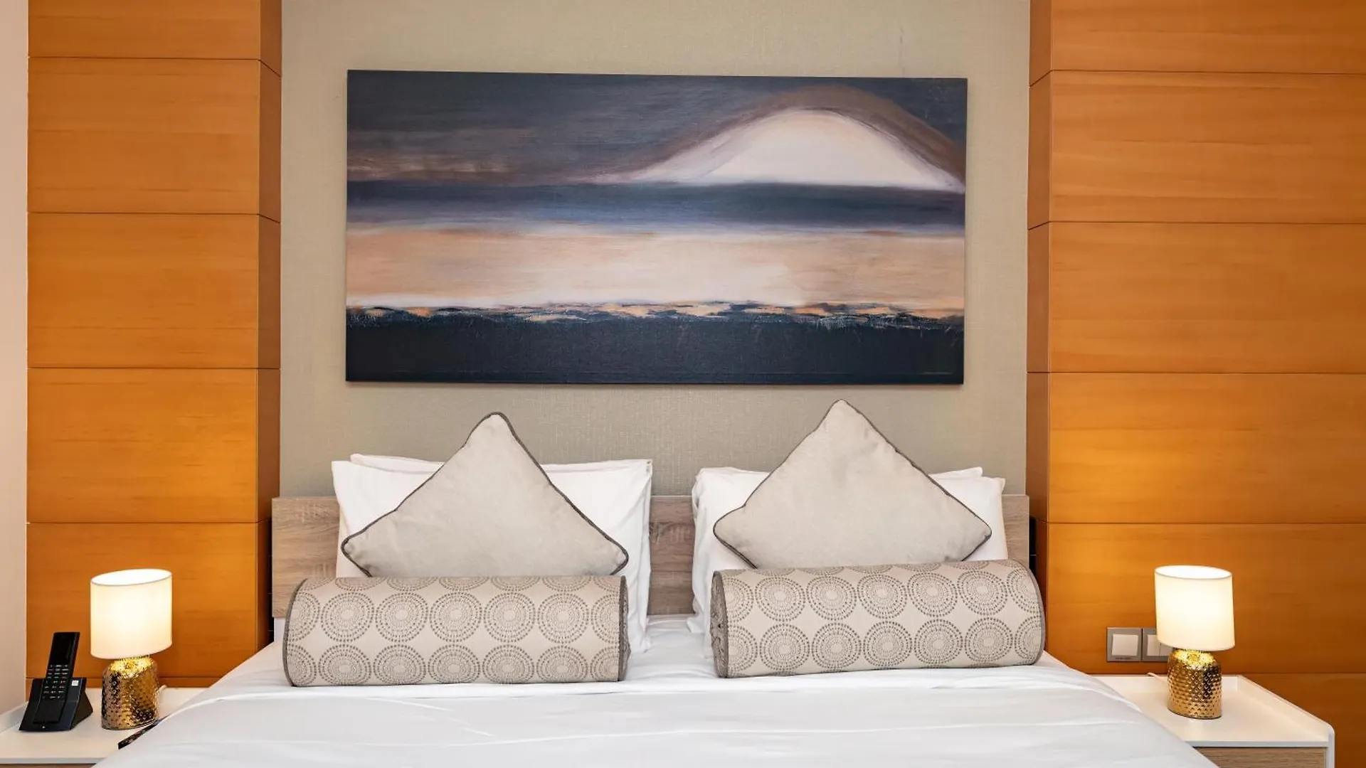 Address Dubai Mall Access Luxe Studio